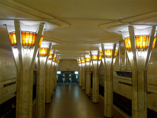 Мінський метрополітен - п'ятий за величиною пасажиропотоку і шостий за кількістю станцій метро в СНД і єдиний в Білорусі