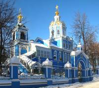 Крім сучасних церков і храмів в місті є два храми 19 століття, але найдавніший і прекрасний Ніколо-Архангельський (або його ще називають Михайла Архангельського) в біло-блакитній гамі і в стилі московського бароко